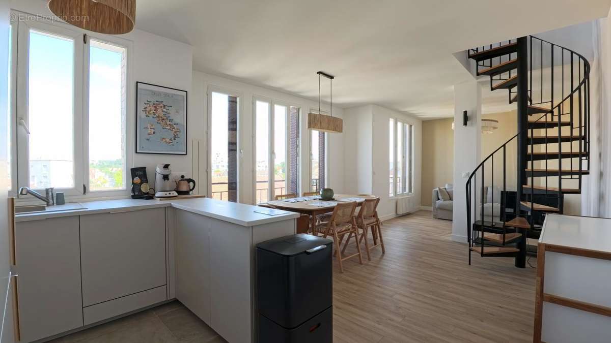 Appartement à CHAMPIGNY-SUR-MARNE