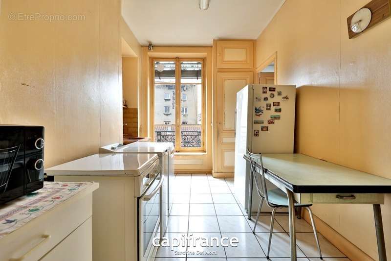 Appartement à LYON-7E