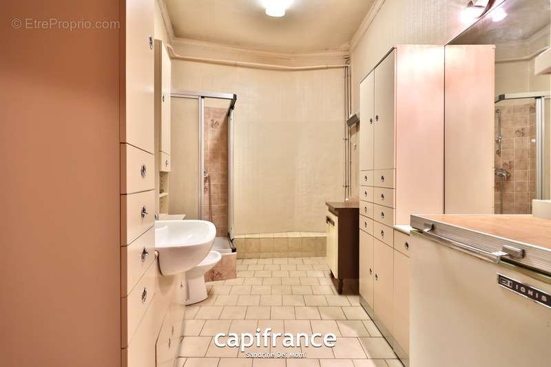 Appartement à LYON-7E