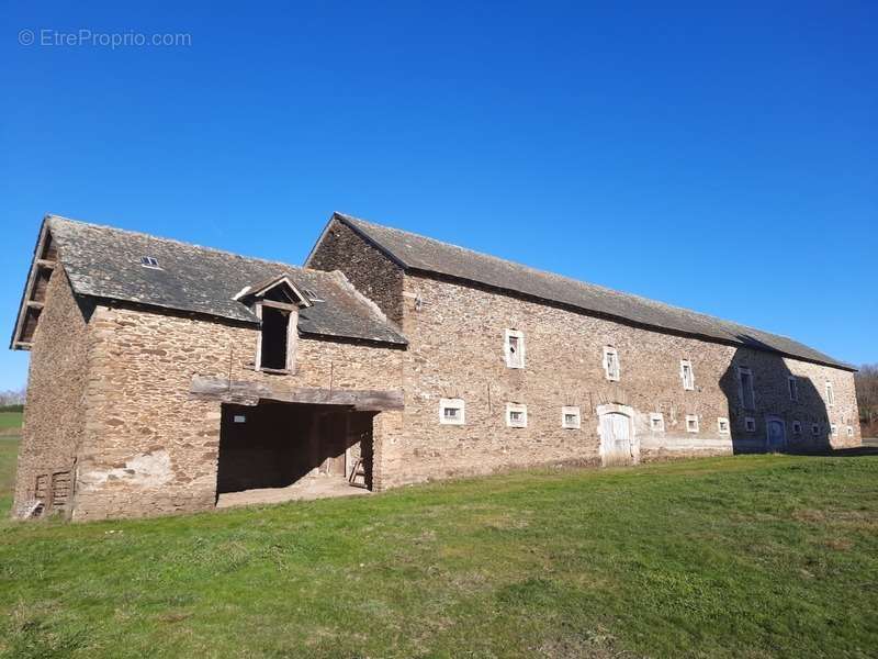 Maison à QUINS