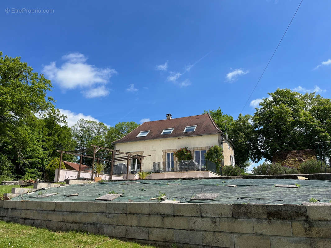 Maison à SAINT-MESMIN