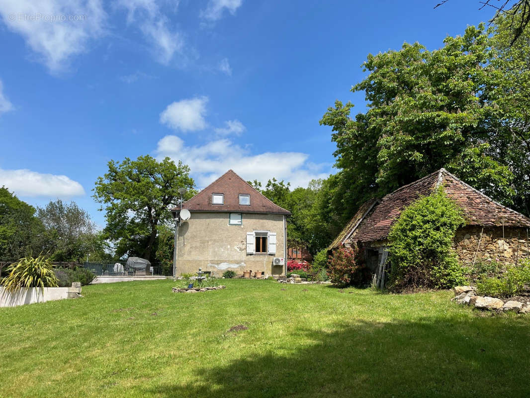 Maison à SAINT-MESMIN