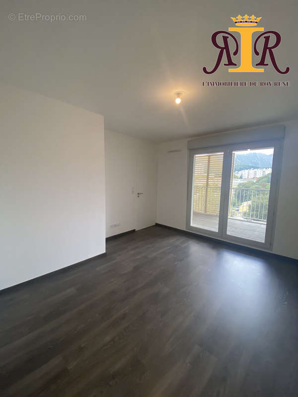 Appartement à MARSEILLE-10E