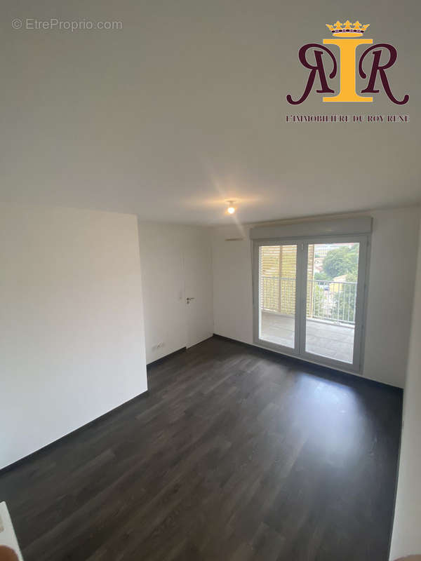 Appartement à MARSEILLE-10E