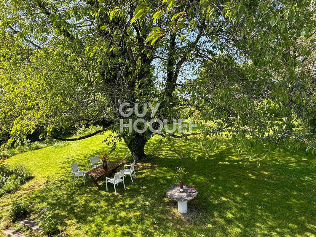 Maison à BRETEUIL