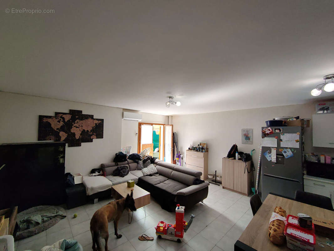 Appartement à BESSAN