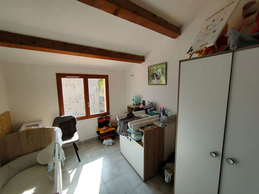 Appartement à BESSAN