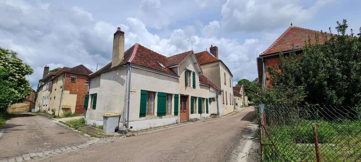 Photo 2 - Maison à ERVY-LE-CHATEL