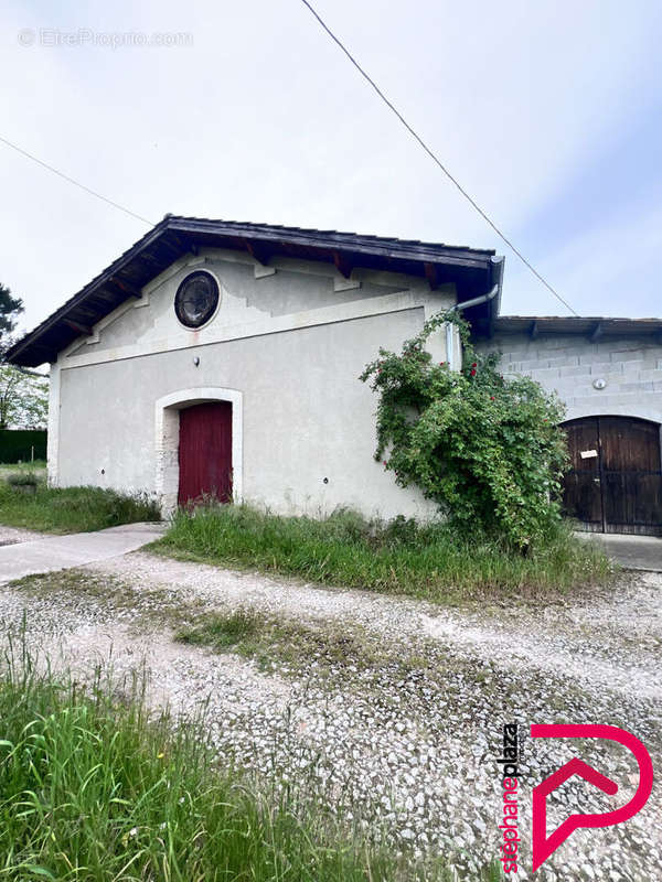 Maison à SAINT-MARTIN-DU-BOIS