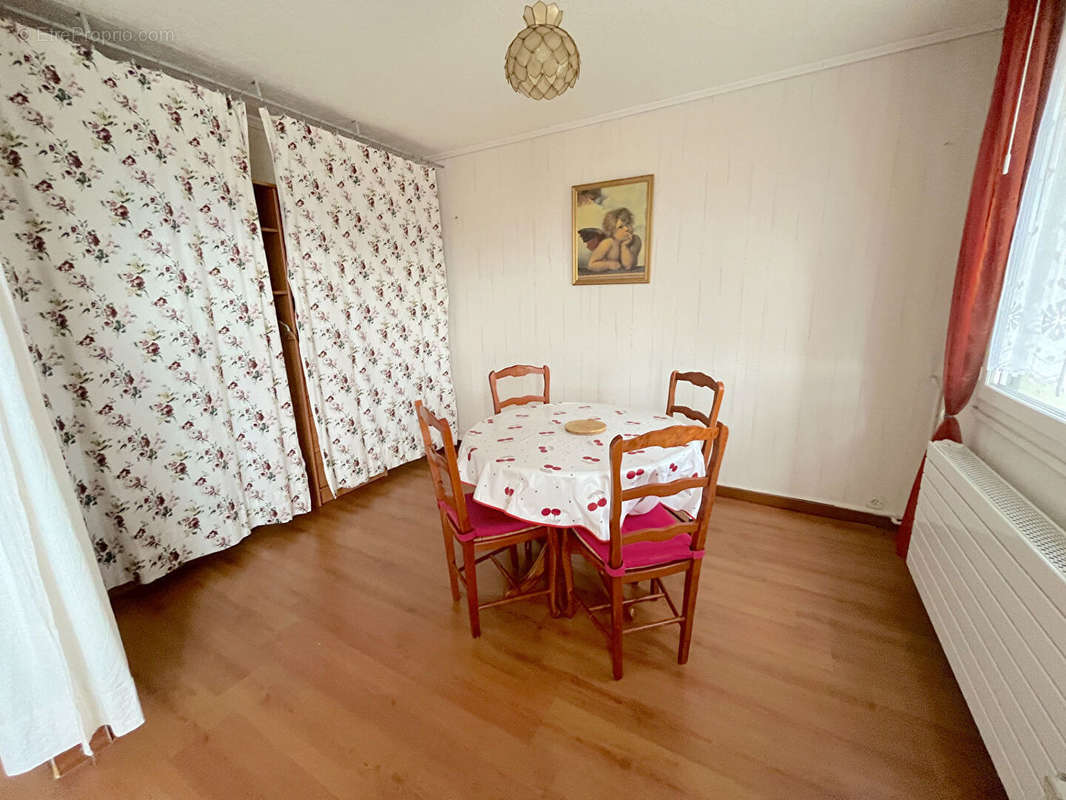 Appartement à RIS-ORANGIS