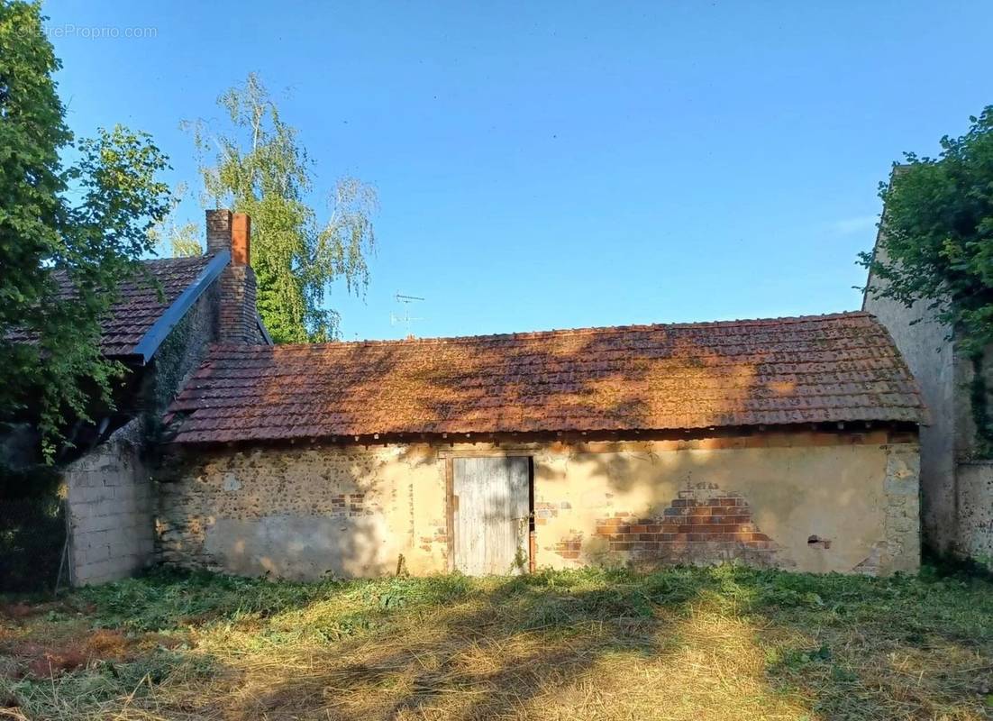 Maison à LA SELLE-SUR-LE-BIED