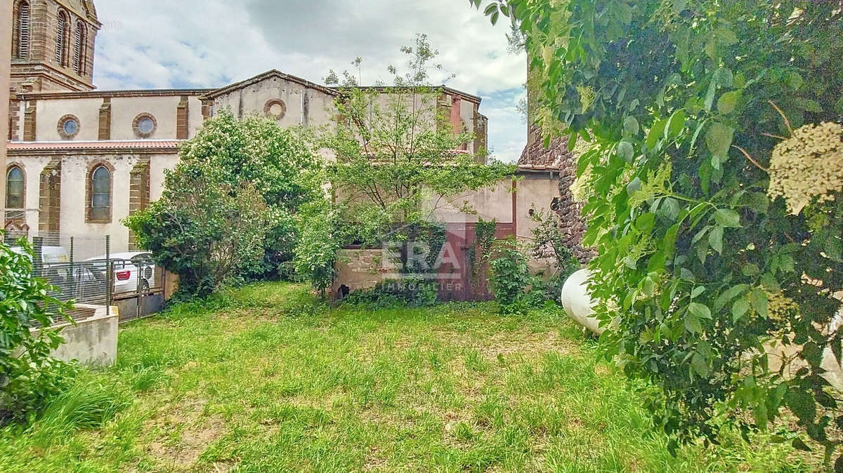 Maison à LOUDES