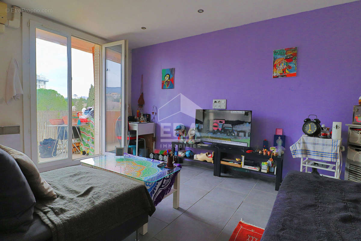 Appartement à MARSEILLE-10E