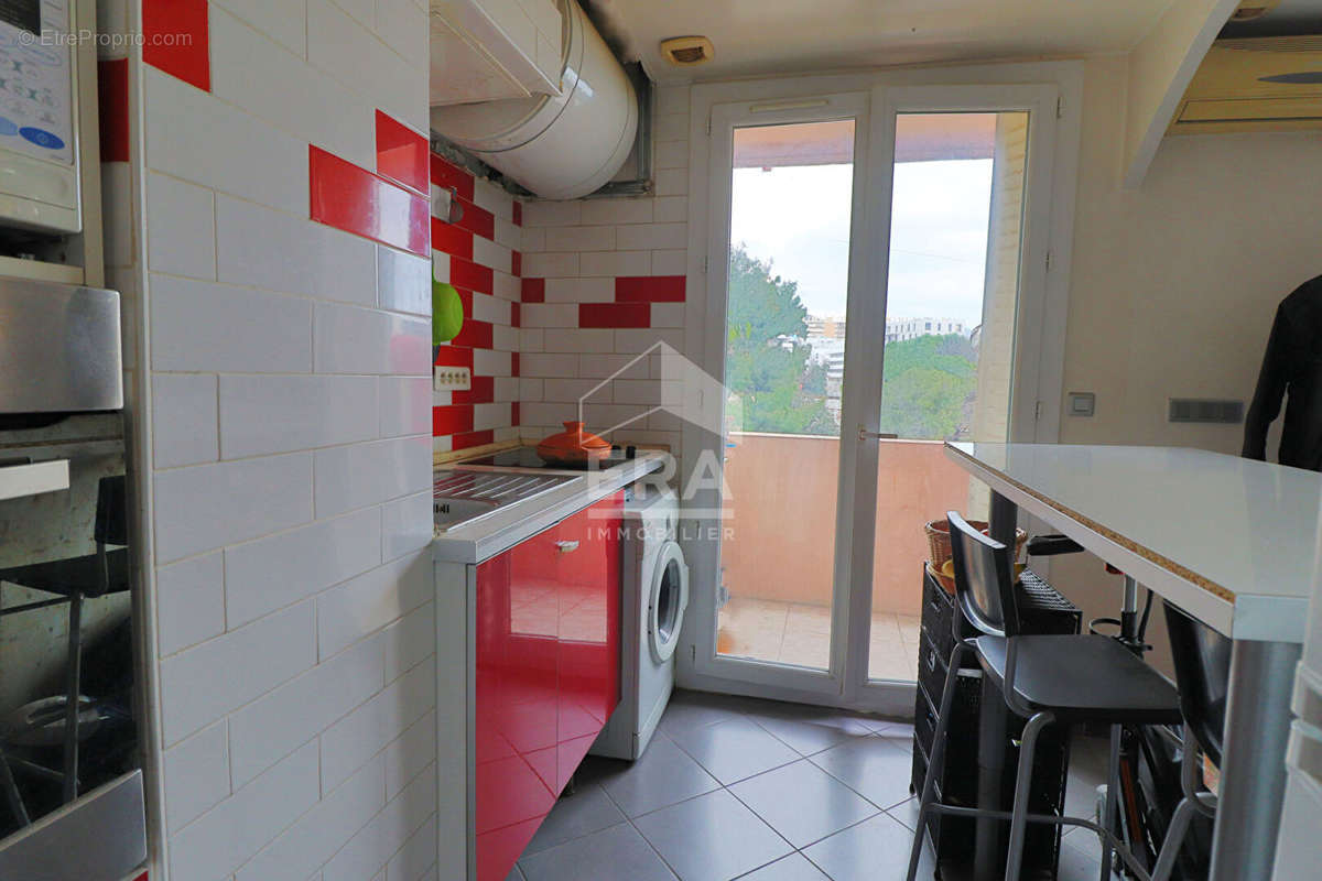 Appartement à MARSEILLE-10E