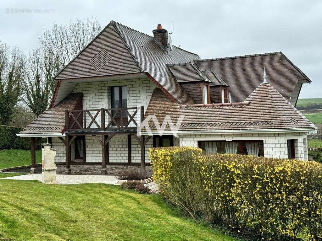 Maison à BLANGY-SUR-BRESLE