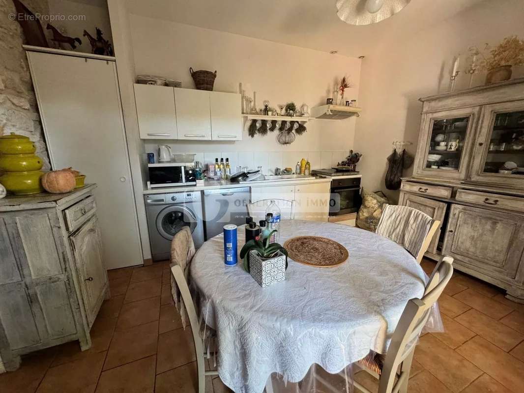 Appartement à EYRAGUES