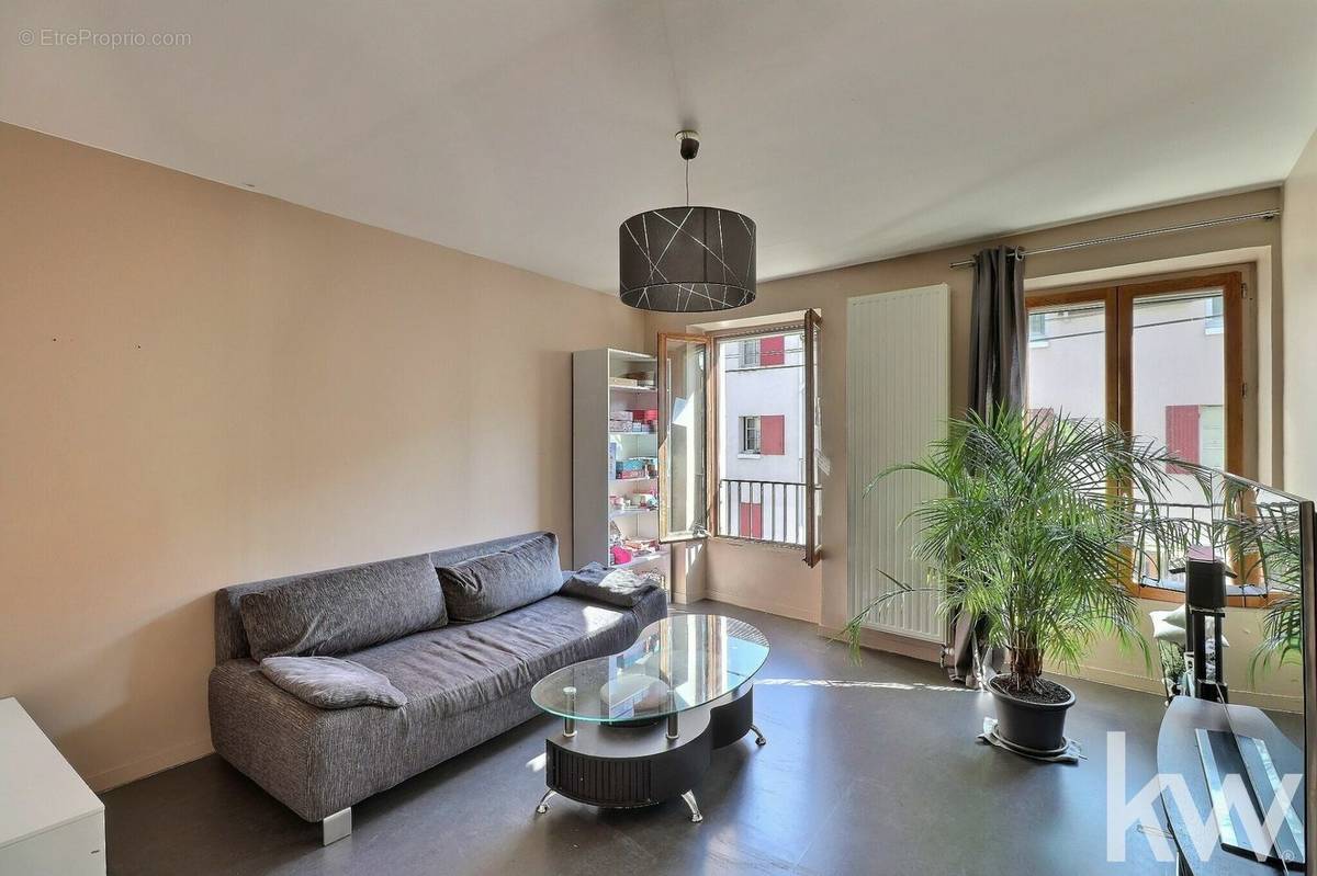 Appartement à VAUX-SUR-SEINE