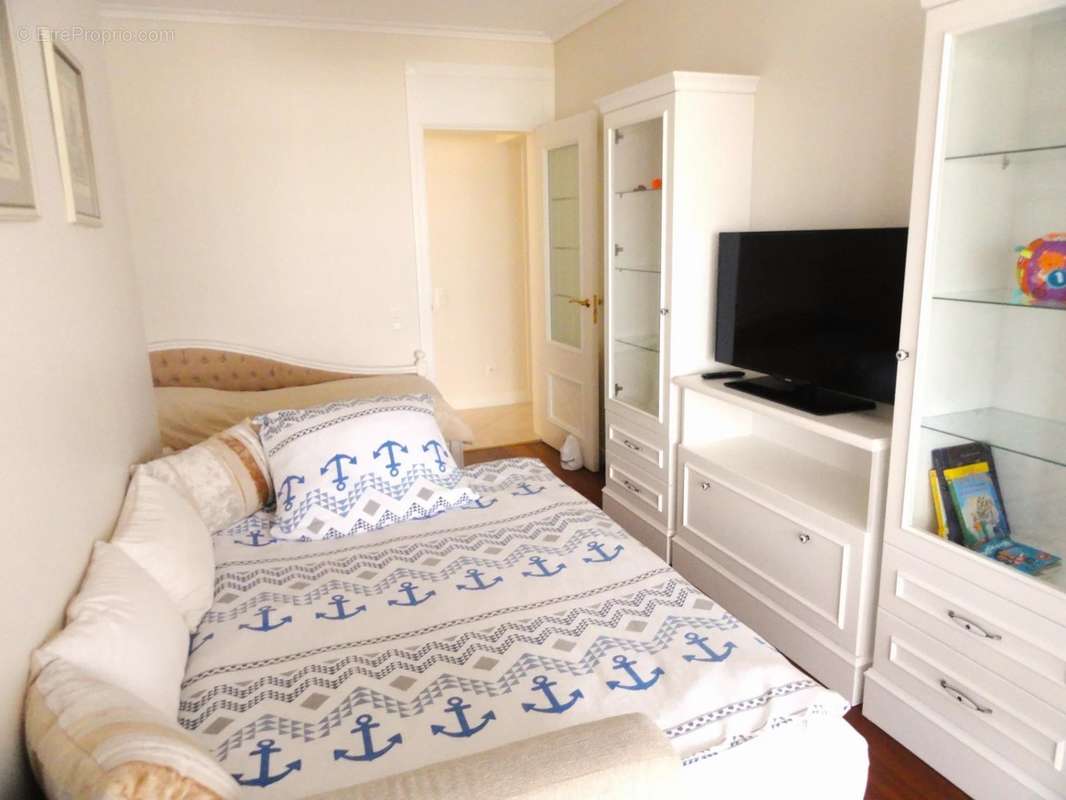 Appartement à VILLENEUVE-LOUBET