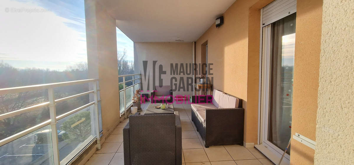 Appartement à ENTRAIGUES-SUR-LA-SORGUE