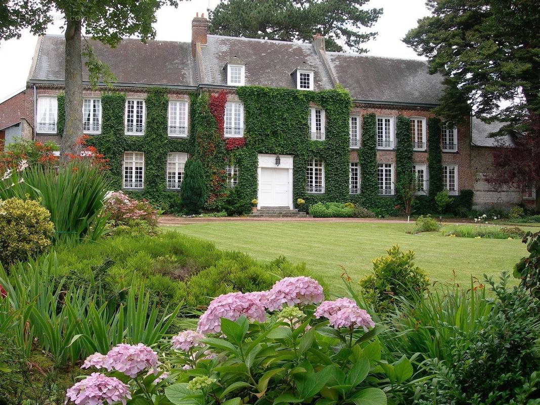 Maison à BEAUCHAMPS