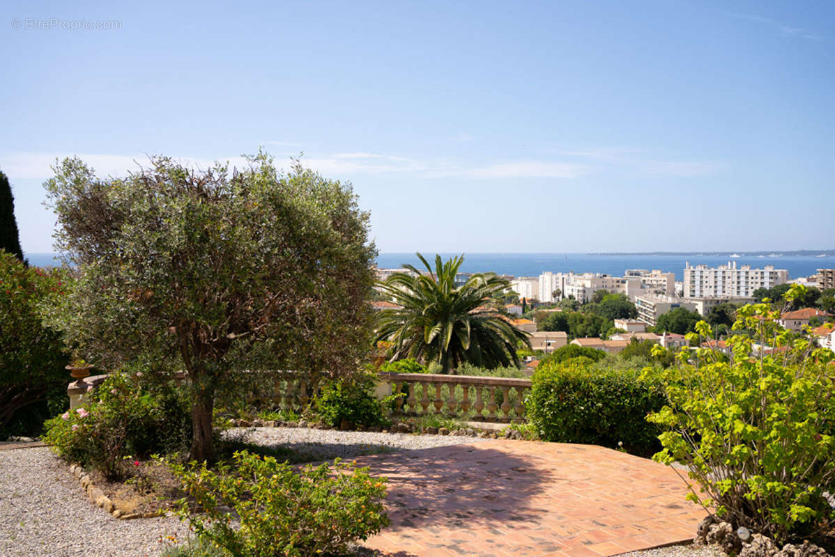 Maison à ANTIBES