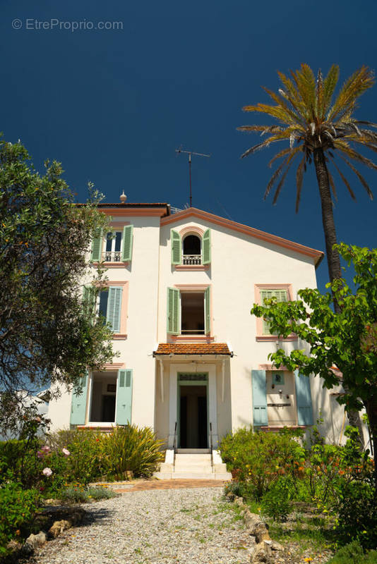 Maison à ANTIBES