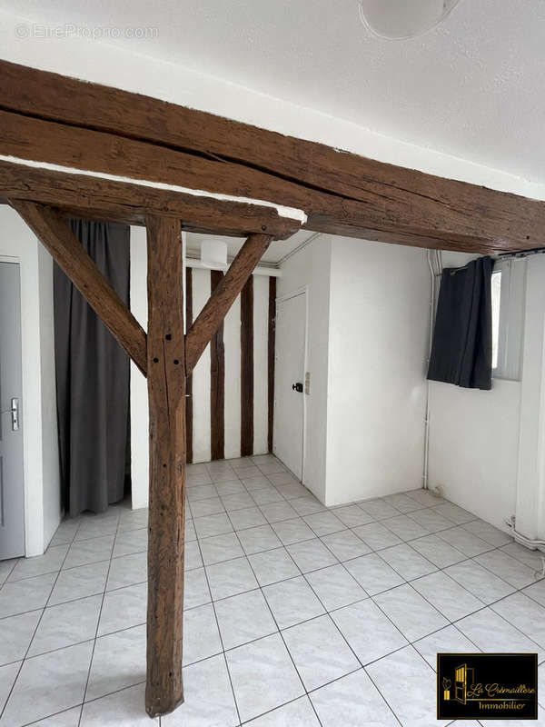 Appartement à DOURDAN