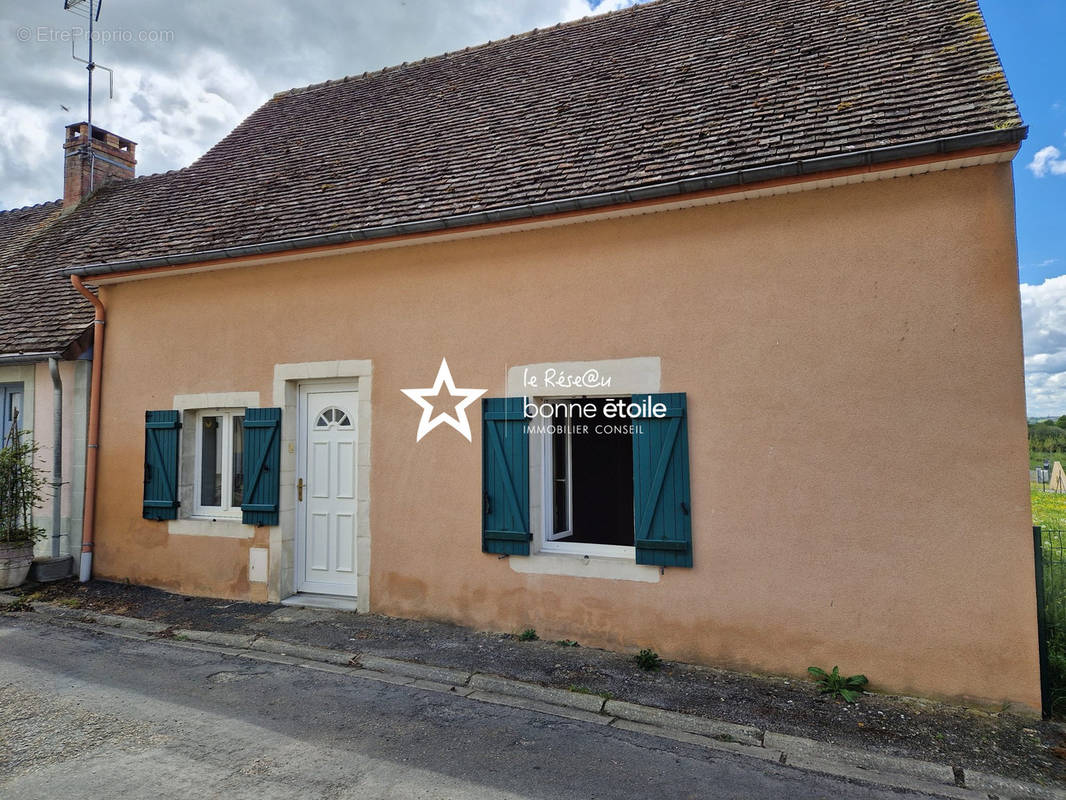 Maison à MEZIERES-SUR-PONTHOUIN