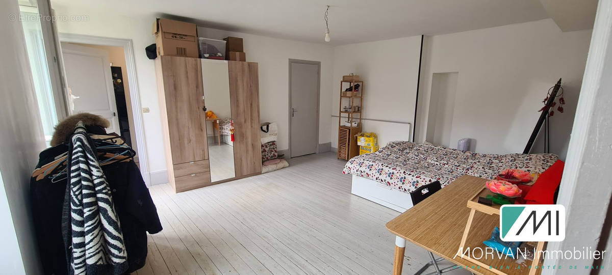 Appartement à EPERNON