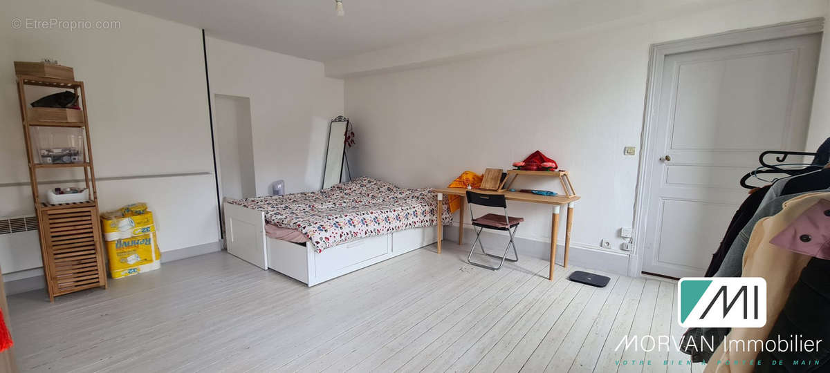 Appartement à EPERNON