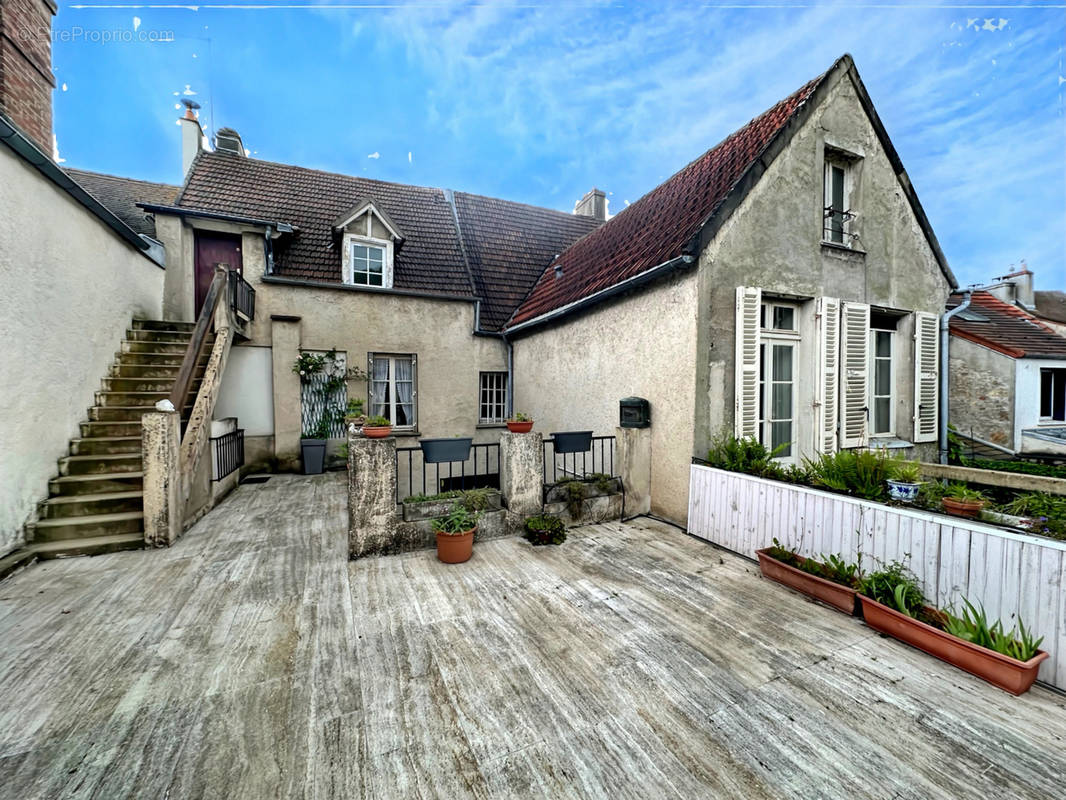 Maison à CHEVREUSE