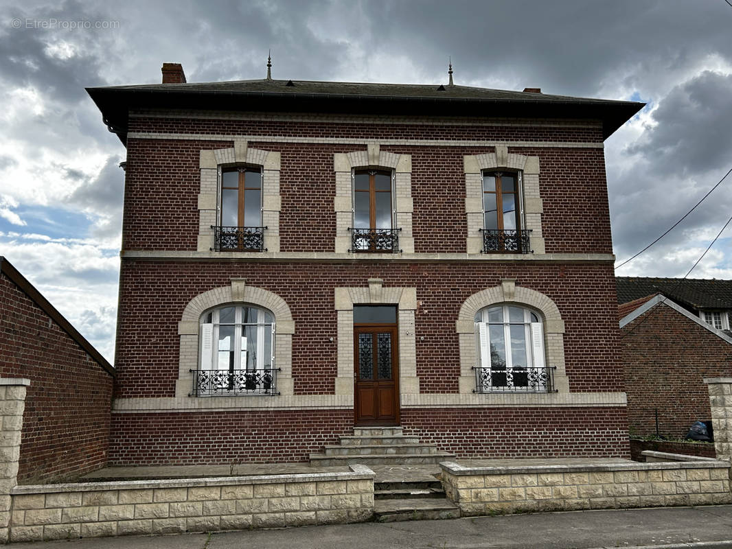 Maison à DAMERY