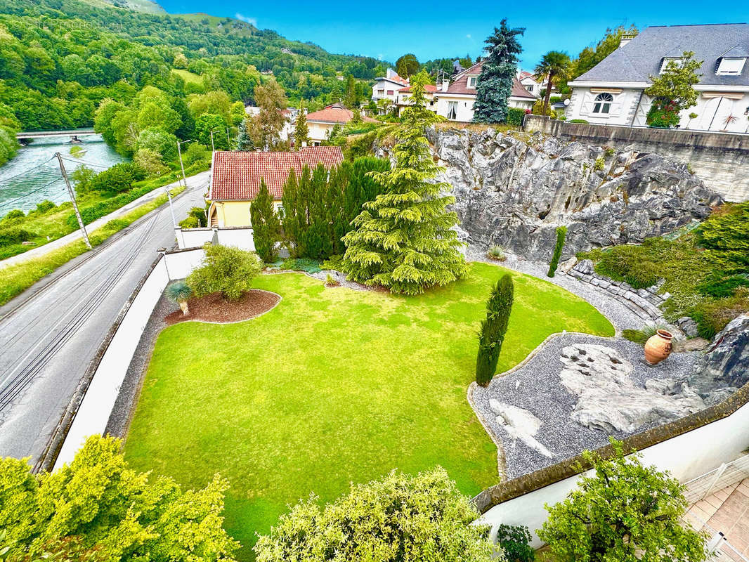 Maison à LOURDES