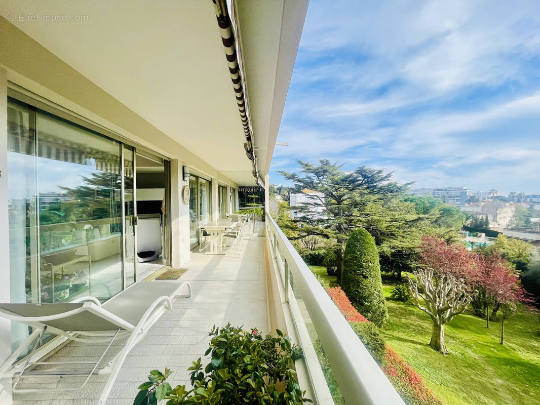 Appartement à CANNES