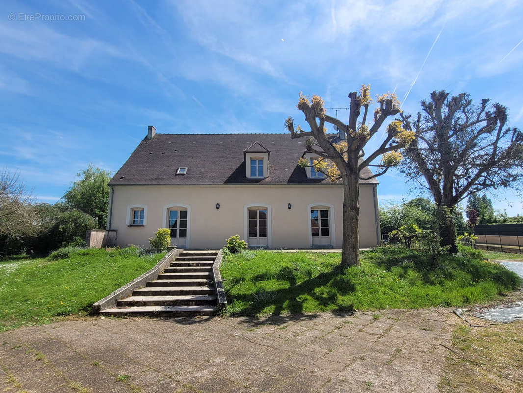 Maison à NOGENT-LE-ROTROU