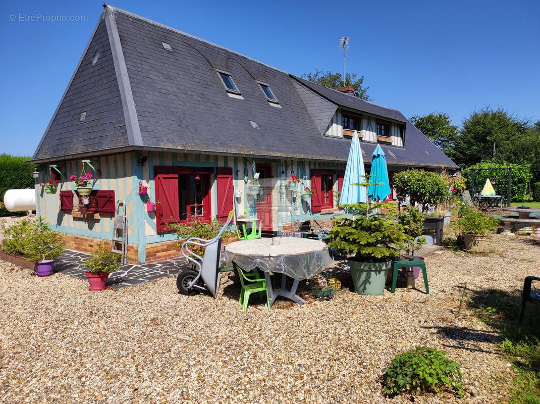 Maison à BERNAY