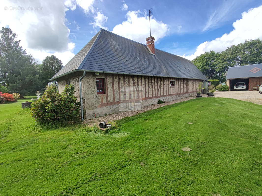 Maison à BERNAY