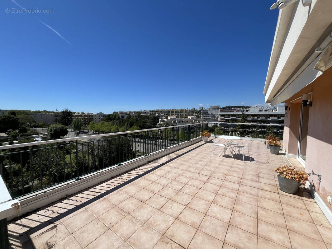 Appartement à CAGNES-SUR-MER