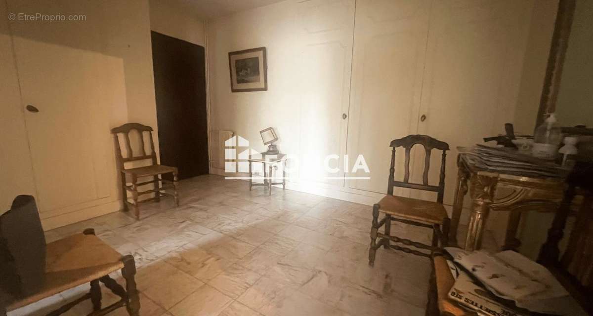 Appartement à VERSAILLES