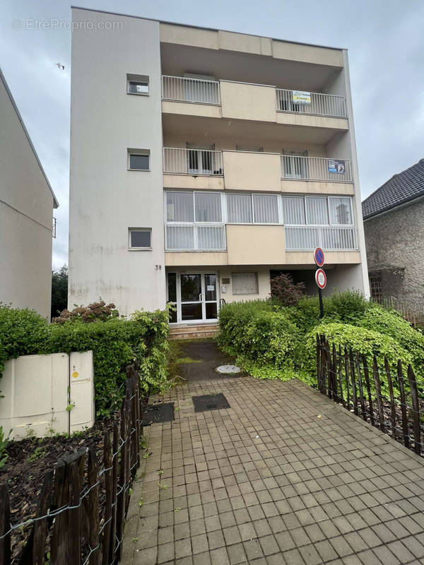 Appartement à TORCY