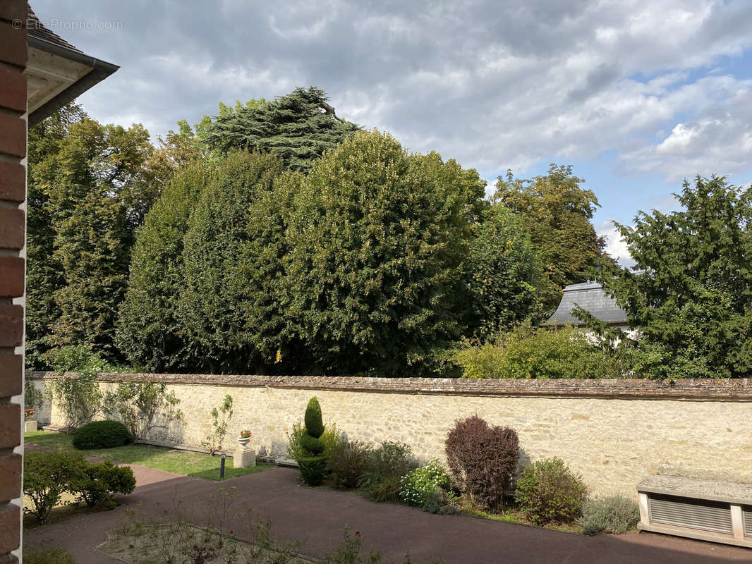 Appartement à FONTAINEBLEAU