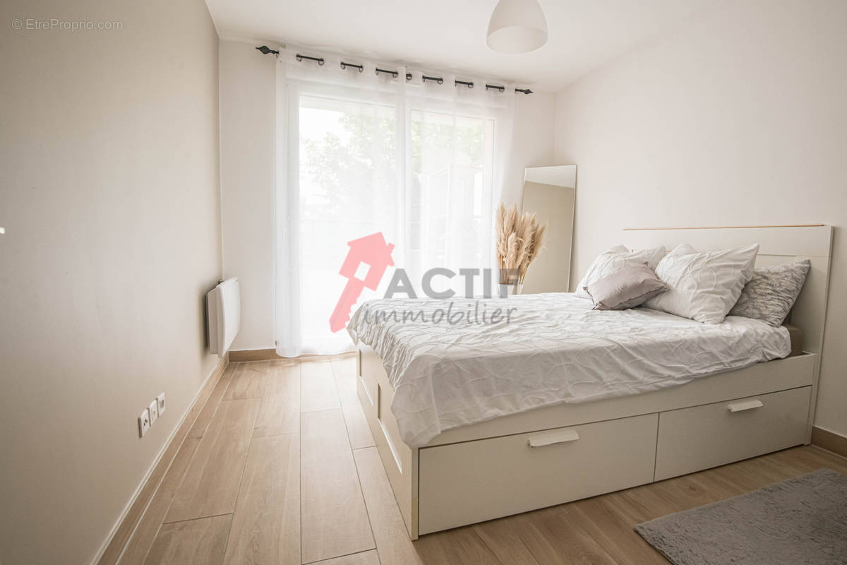 Appartement à CORBEIL-ESSONNES