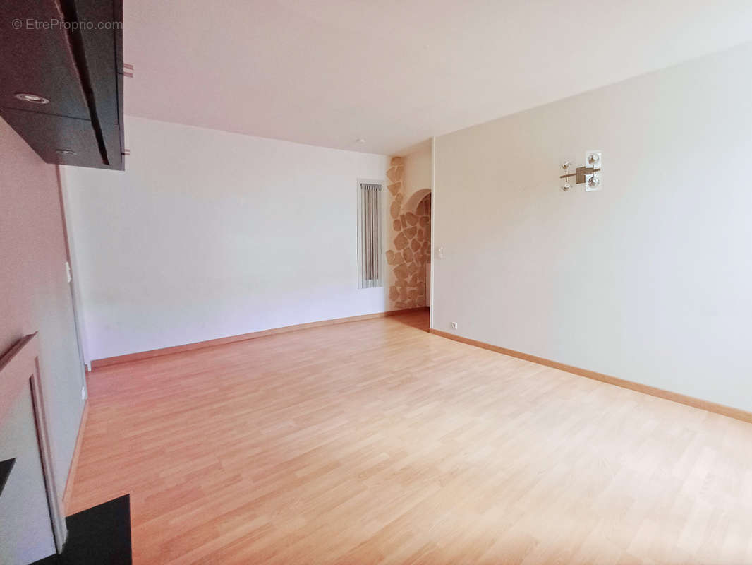 Appartement à AUBENAS