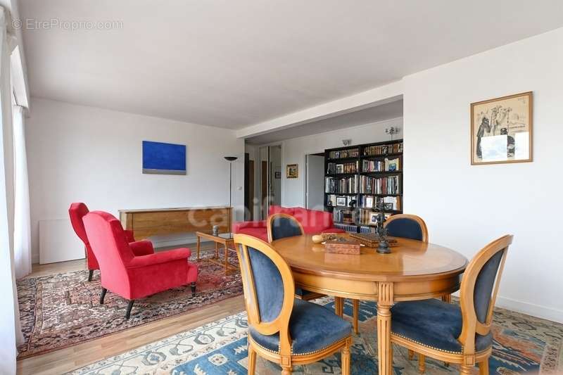 Appartement à MAISONS-LAFFITTE