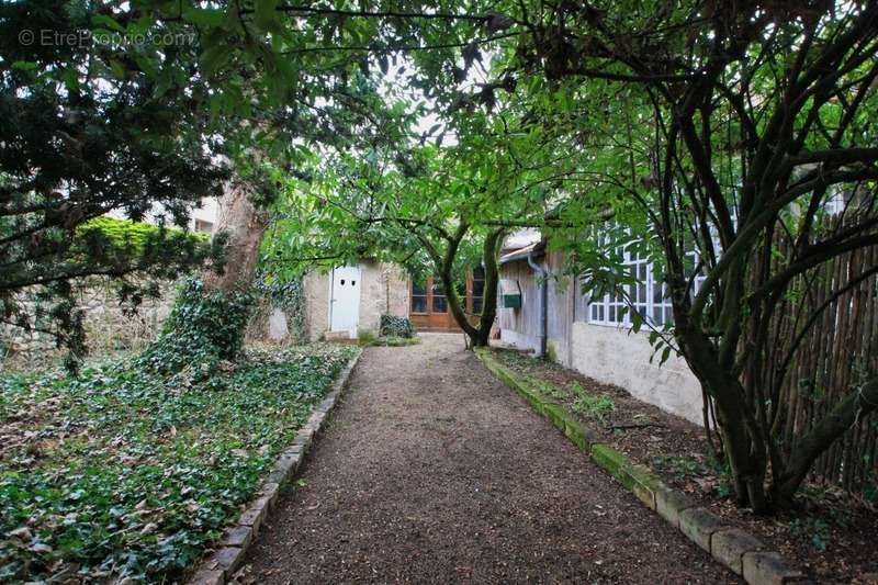 Maison à SAINT-GERAND-LE-PUY