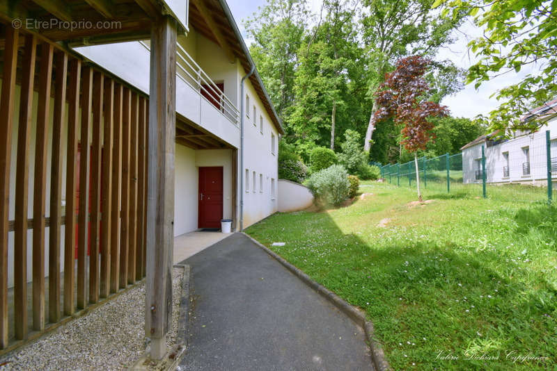 Appartement à CERNY