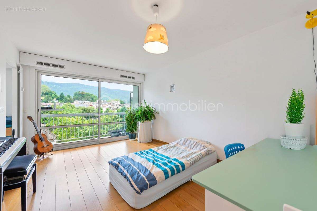 Appartement à DIVONNE-LES-BAINS