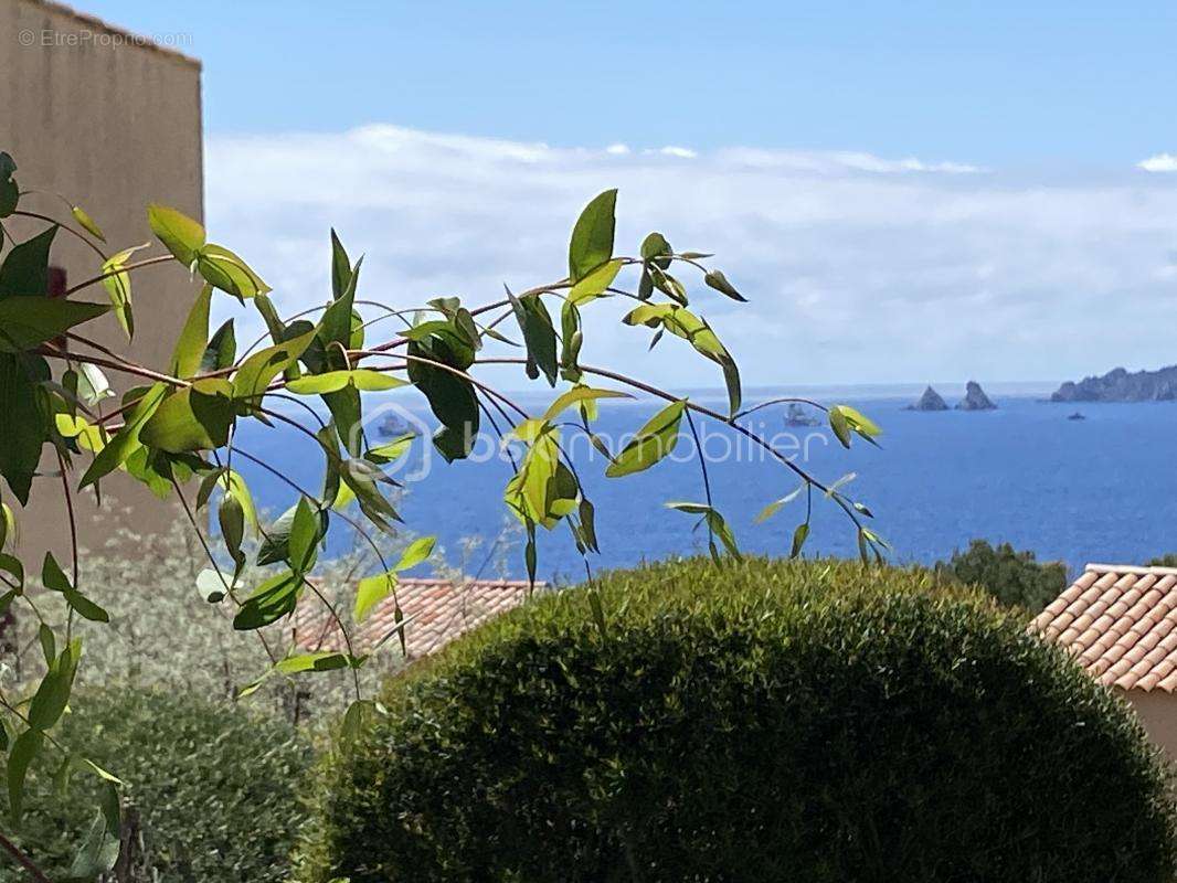 Appartement à SAINT-MANDRIER-SUR-MER