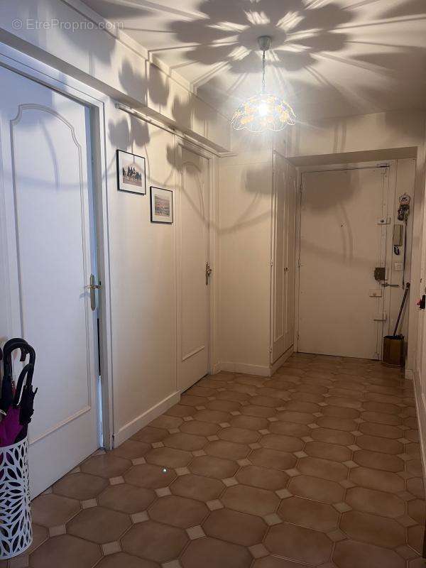 Appartement à PARIS-19E