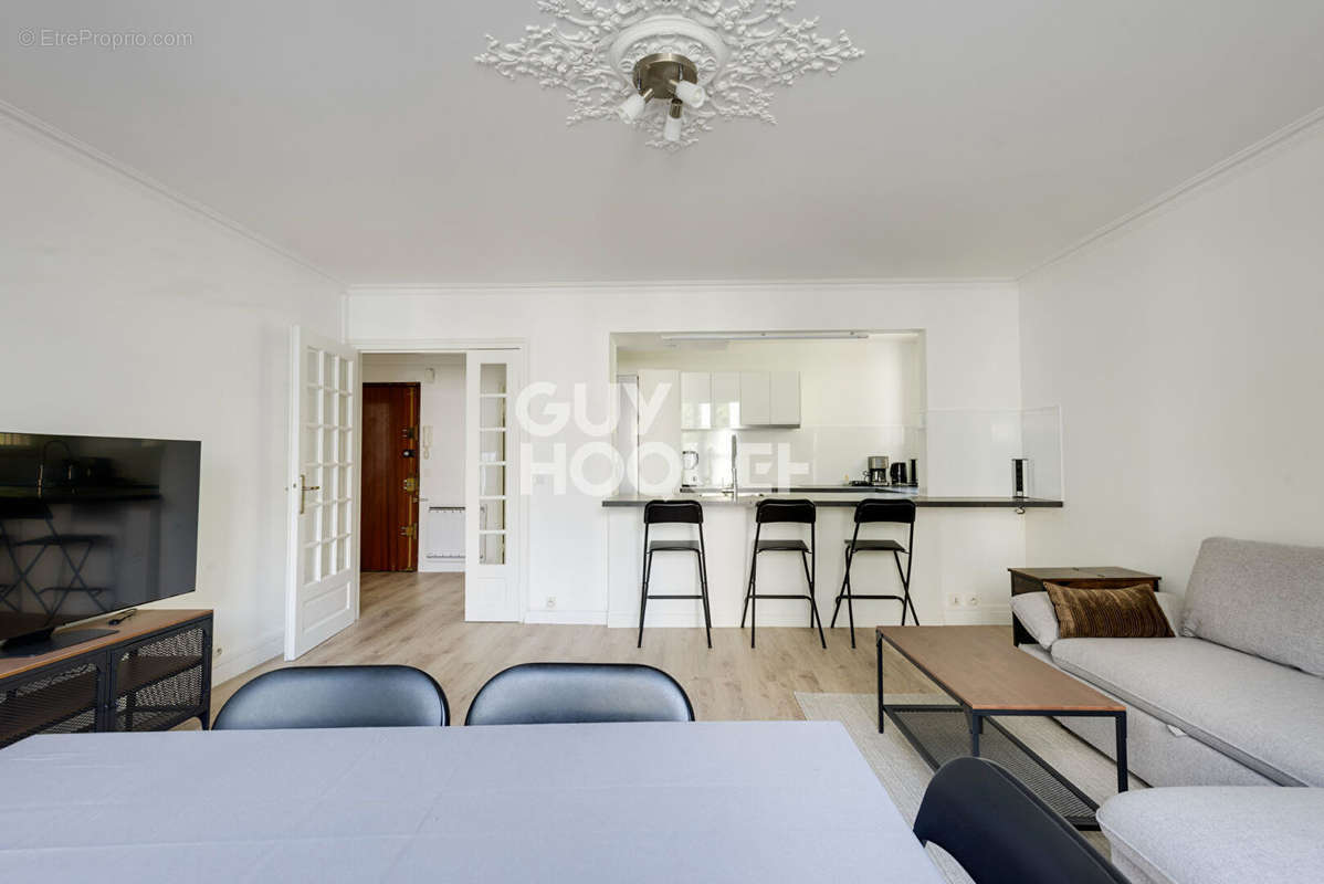 Appartement à PARIS-19E